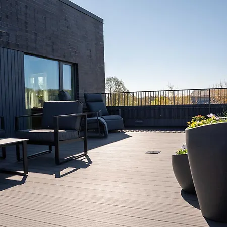 Апартаменты Lux Penthouse With Sauna *